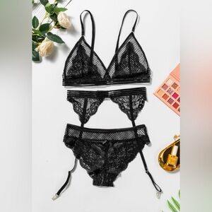 New Lingerie 3pc Elegant Black Lace Lingerie Set